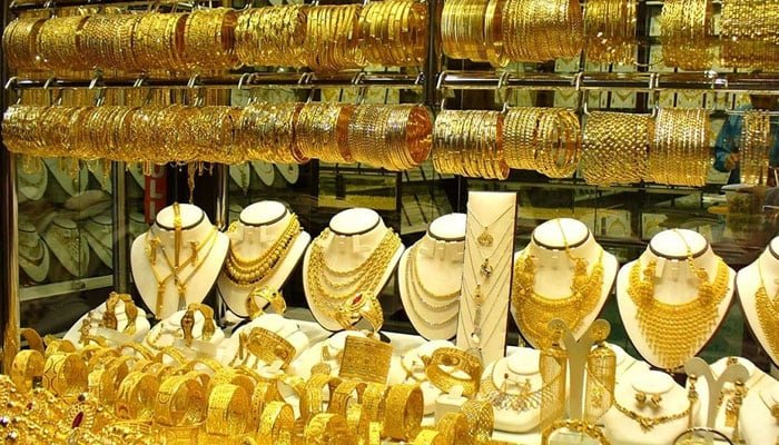 سونے کی قیمت میں ریکارڈ اضافہ — ایک ہفتے میں فی تولہ 12 ہزار سے زائد مہنگا