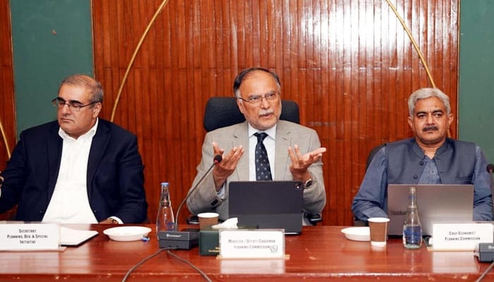 236 ارب ترقیاتی منصوبے