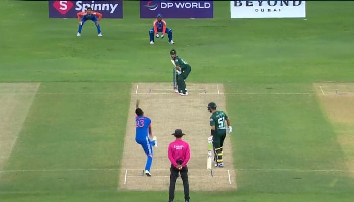 بھارت کیخلاف پاکستان کی 2 وکٹیں گرگئیں